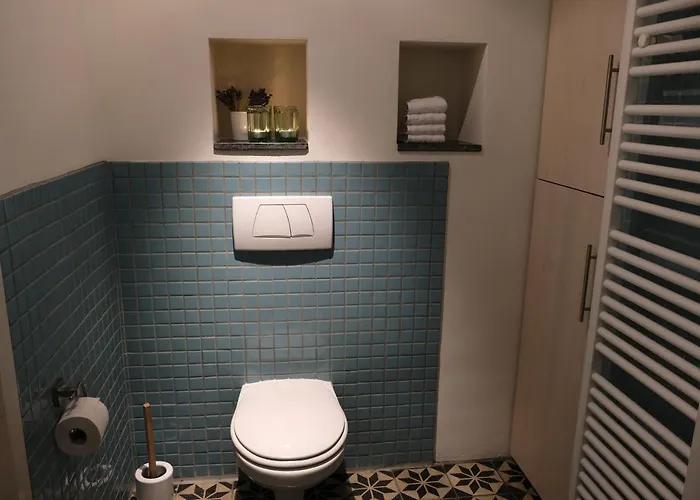 Radijs فندق مبيت وإفطار 4*